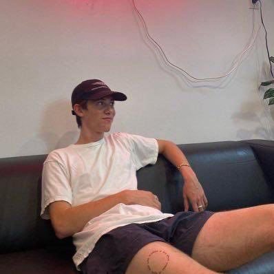 Elon Son 🚀❤️ Computer engineer All my fame goes to my dad 🚀🪐