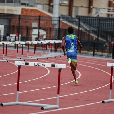 NCAA ID- 2504558189 | C/O 26 | Denton Ryan Track | 110mh 14.85 | 300mh 38.91 | 400mh 57.1 | Phillipians 4:13