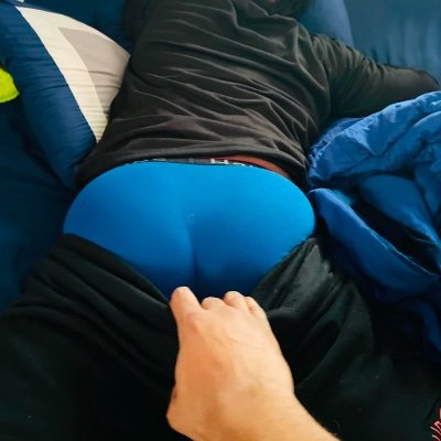 ClappasCentral's profile picture. cuties w big booties

➡️ @MaleGazeCentral
