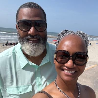 Husband & Girl Dad x5 - HC Boys Basketball Cascia Hall - Former NBA player - Razorback for life.