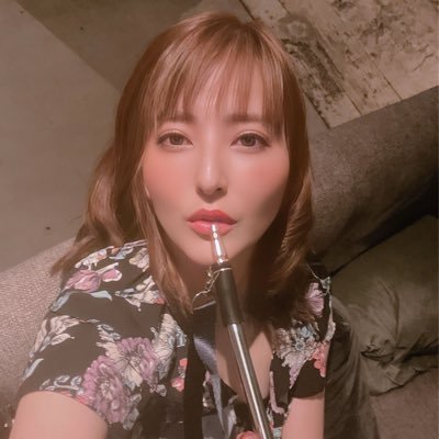 健全な交流用ですKP✌️仲良くしてください。なりすましじゃないです。メインのお仕事垢@konomisotechnic (R15写真あり注意⚠️)変なのはデストロイブロックだぞ🧱