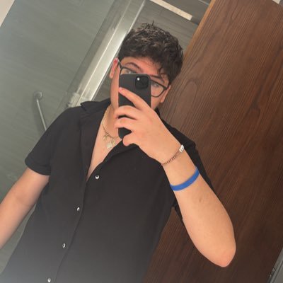 Gabo_cabello's profile picture. 