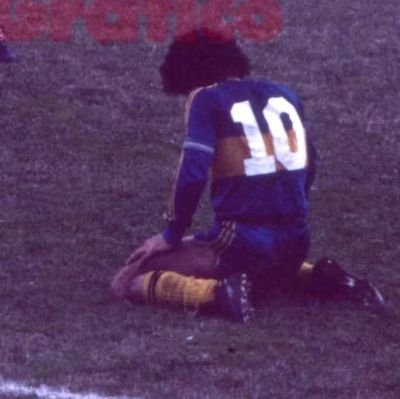 La camiseta de Boca es azul y oro,se puede manchar de barro,sudor,hasta de sangre,pero jamas de vergüenza....sigueme y te sigo!!!