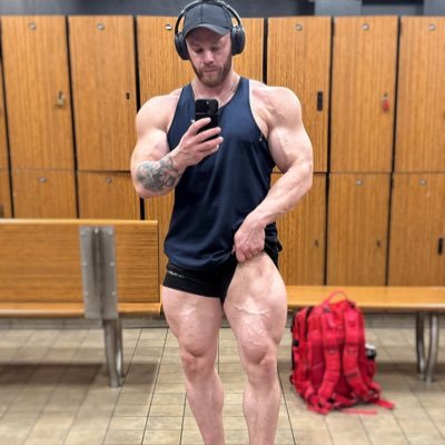 Online Coach | Helping men becoming more confident by burning fat and building muscles 💪