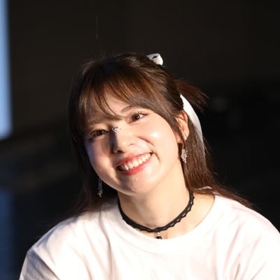 @miyu_allright のマネージャです
#かのうみゆ #카노미유 #KanouMiyu #hellotokyo #REROAD #Terminal #KUROISHINZOU
■ NAVER Fan cafe - 미유의 파라다이스