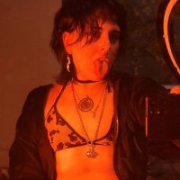 Iris Locke ⛓️ (@irislockedd) 's Twitter Profile