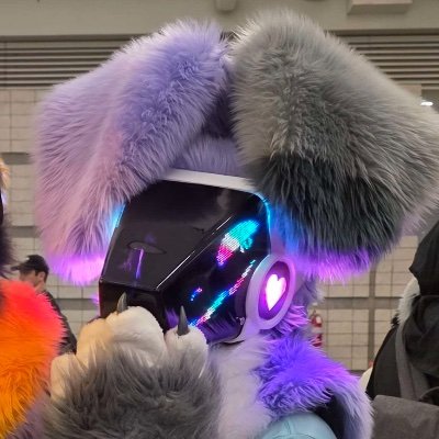 ProtoDog! | 24 | Mechanical Engineer | Miata enthusiast | AnthrOhio “Furst in Show” | Gym enjoyer | comms closed
❤️ @FuskyKial ❤️ CLOSED
