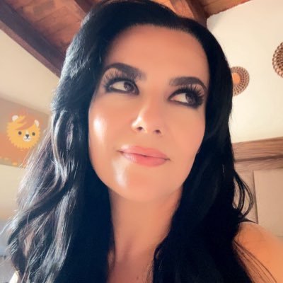 Norma Cuevas Profile