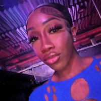 Zoie (@theylovezoiee) Twitter profile photo