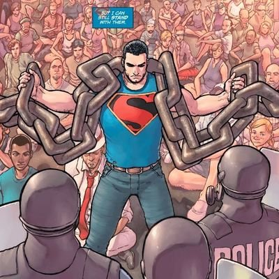 hago videos con figuras en stop motion
me gustaría ser reportero algún día
mi personaje favorito es Superman
ya este es mi último año con depresión lo juro