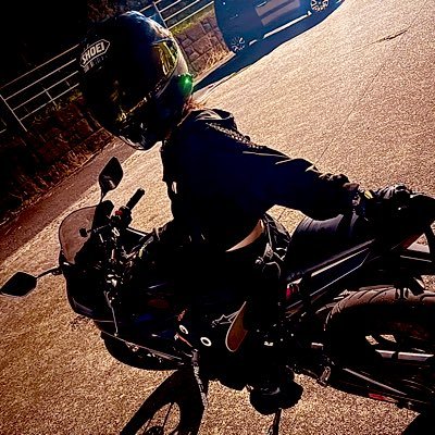 ◆高知 ◆R25 ◆初心者ライダー ◆よく倒します(т-т) ◆ヤエーしたい女子 ◆バイクのことやツーリングスポット等、分からないことが多いので教えて下さい!! 無言フォロー失礼致します(❁ᴗ͈ˬᴗ͈)