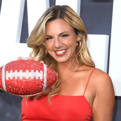 content creator. NFL correspondent. I put teams in
uncomfortable meetings🏈