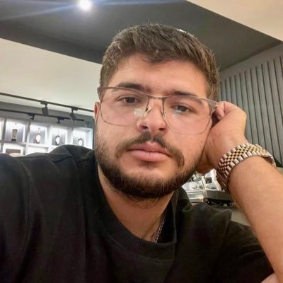 مرا داد فرمود و خود داور است/ مرا هیچ محبوب تر از ایران نیست𓃬☼ /ما ظاهرا آباد های باطنا ویرانه ایم