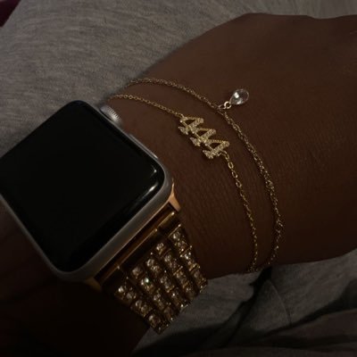 sadinthecribb's profile picture. 20, #goonerforlife