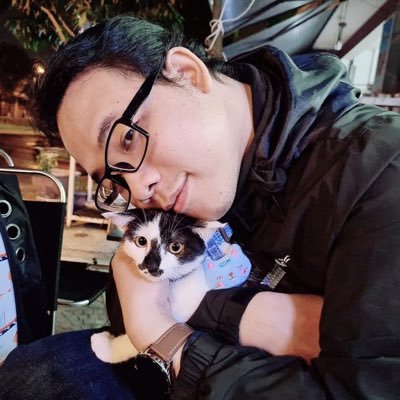 huannguyenv21's profile picture.