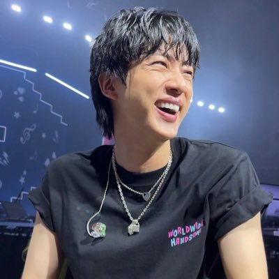 Seokjin and Yoongi biased. OT7 💜 7 Korean men are the source of my happiness. ARMY. 아포방포 Taylor Swift: Paris 9/05/24 Madrid 30/05/24