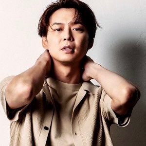 erikayuchun's profile picture. 2013年3月屋根部屋プリンスを観てyuchunを好きになって12年目になりましたʚ¨̮♡ɞ🌻 ユチョン応援していますꉂ📣よろしくお願いします🙇‍♀️ 🪐YUNIVERSE🪐✨