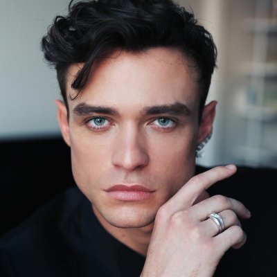 ²²↫𝐅𝐫ওও𝐝𝐨𝐦▒ㅤ⚸thePatronSaint0fℙansexuality
❛PartOldHollywood✗PartPolyamorous❜
#𝐒𝐭𝐫𝐢𝐜𝐭𝐥𝐲𝐈𝐂︴SoloSL⸻MV╱MS╱MC𝆗ᴡᴛ:⩨ʜʏᴅᴇ
「@gossipgirl✑RP⨯∩∀」𝓐·╳𝘒ᴇᴛﻌ𝘛