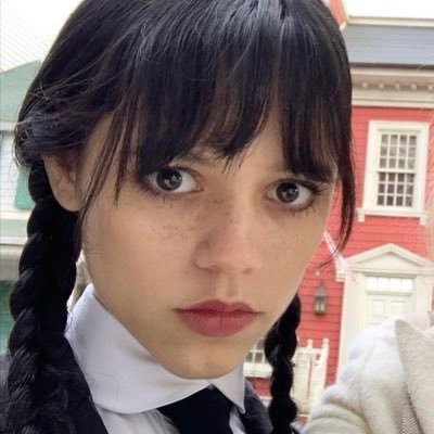 Zzzzzzzzziper's profile picture. 영화 음악 해연을 합니다