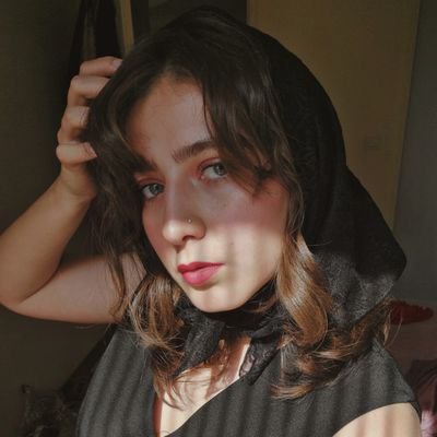 امروز نه وداع غم با ماست و نه جشن جاودان سرور. یک طلوع و بازدم ساده دیگر، اما زیباست.