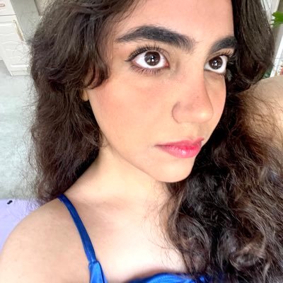 thefragilestar's profile picture. 