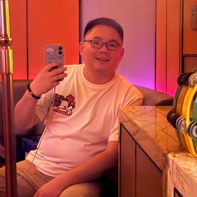 paomoaixiong Profile Picture