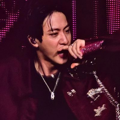 _ineedsometae_'s profile picture. BTS ~ ○● Mutuals??