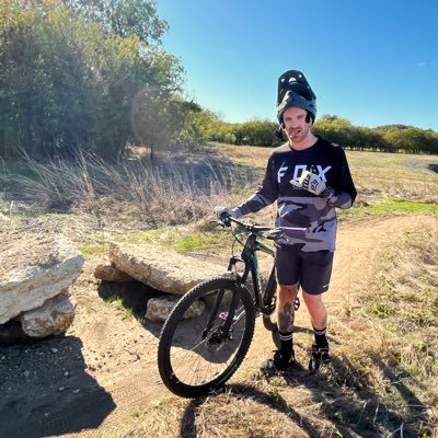 thrashxbag's profile picture. first name crap last name bag