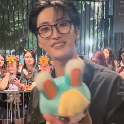 pink seonghwa pr manager and hwapancito baker #FREEPalestine