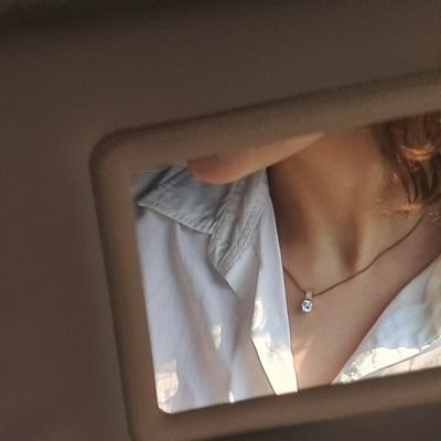 yegane_khaleqi's profile picture. غایب ز میانه