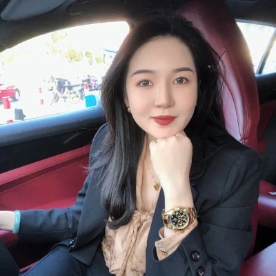 I'm from Singapore, my name is UU, hope to meet you on Twitter, my friend I forgot my previous Twitter account and password. This is a new account.