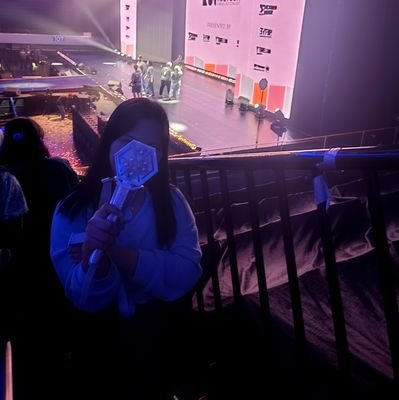 Fangirl for Life●●●
個性的で自由な魂
나는 독특하고 자유로운 영혼이다.