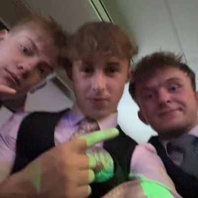 MaxMcDougall30's profile picture. dons