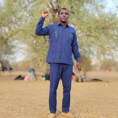 لا تحزني يا امي ان مت في غض الشباب غدا ساحرض اهل القبور واجعلها تثور تحت التراب