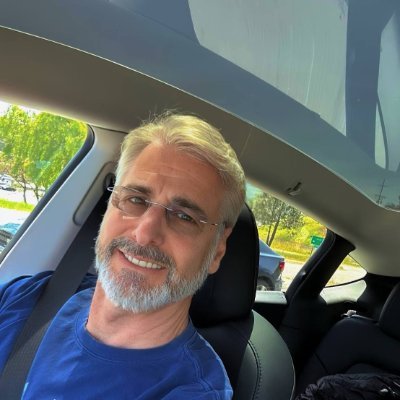 Shargee42470681's profile picture. 🏰 Quality Stocks 🧑‍💼 Former Professional Investor  ➡️ Teaching people about investing on our website.