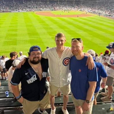 Healthcare Executive || Dirt Racing fanatic || Iowa Hawkeyes and Chicago sports || Gambling is a hobby