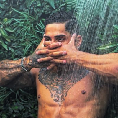 BRAZILIAN PORN ACTOR 🎬 | let’s have fun with me 👉🏽 https://t.co/VfnynED1Ri -50% for 3 days 😈
