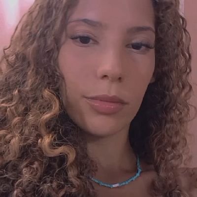 anamrsops's profile picture. Salve a malandragem 📿🎲🍺