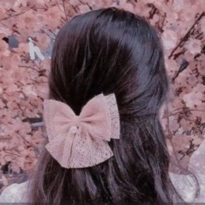 1l0SA's profile picture. القادم أجمل بإذن الله تلك هي ثقتي بربي 🌸💜
