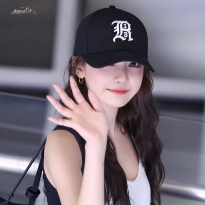 多言語学習アカウント 韓国ワーホリ済(休学) 学びたい言語🇰🇷🇨🇳🇺🇸 TOPIK5級 ストレス耐性0 マコモ大学生