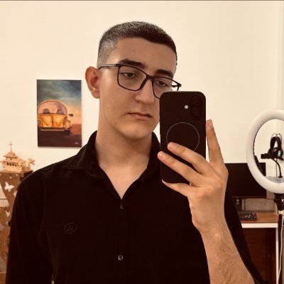 ZhiaDev's profile picture. Mobile App Developer (Flutter)