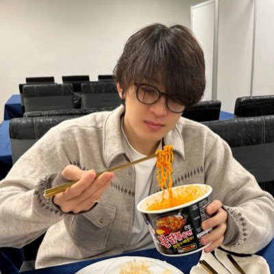 sconesalley's profile picture. law graduate turned new zealand milk farmer #manifest