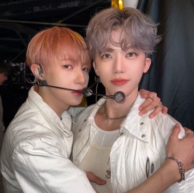 Jae0413p's profile picture. moomin and Jamren 💖🐰🦊