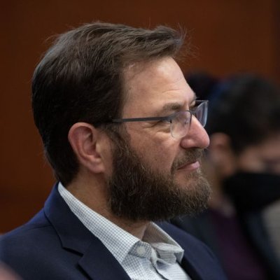 puxtcpig31's profile picture. University professor specializing in economics and public policy. Passionate about research, teaching, and shaping future leaders.