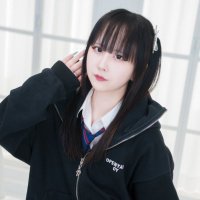 レム睡眠 (@_06zzz) 's Twitter Profile