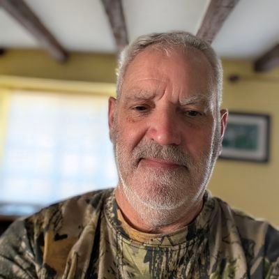 🏴🇬🇧 🇺🇸 British Army Vet, 💯Patriotic, apparently far right. (Dyslexia),Happily married, Reform member. 🚫 NO DMs I don't answer them.