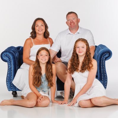 Mom, wife, daughter, sister, HS School Counselor. Love my family ❤️