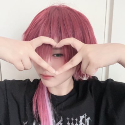 青那(せな)/学生/18↓/義務教育終了済 /東海/🔰/存在しない リトリン必読→ https://t.co/A2a1YjdiV1 サブ垢→@Se_7_12