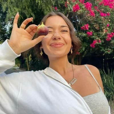 ⠀⠀⠀I pay attention to https://t.co/vugR0I8KN0 the⠀⠀⠀
⠀⠀⠀⠀⠀ most people ignore. 🌺