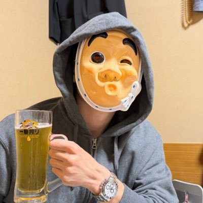 せどり一撃で爆益のロレックスに強いせどらー。あなたは『普通のせどり』だけで満足ですか?手取り18万貧乏会社員からせどりで這い上がった僕が一撃で爆益のロレックス転売でせどらーを救います。受講生指導開始たった1週間で利益60万円。超難関のデイトナ攻略多数→一撃で利益200万円。公式LINEで情報配信。もうアラサーです。
